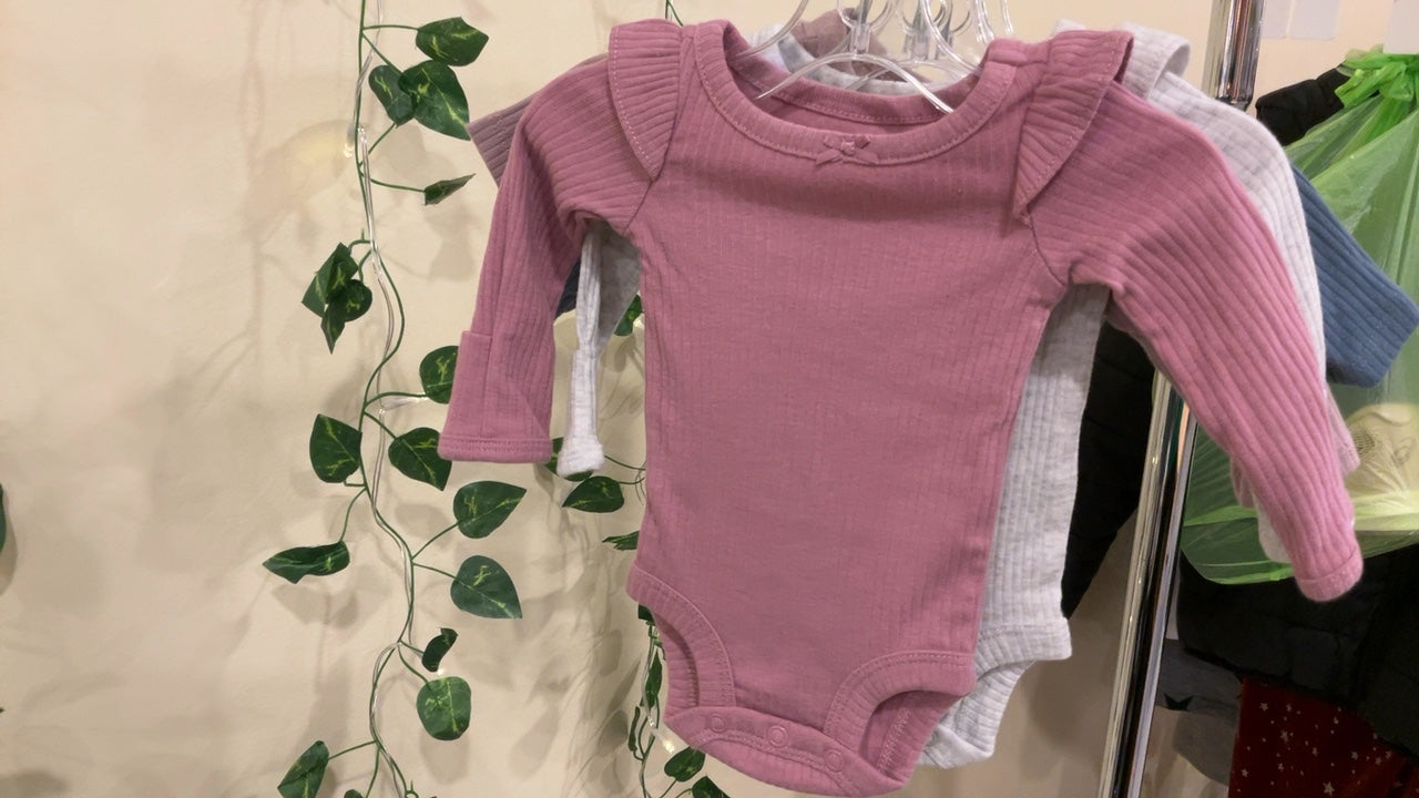 Carter's Long Sleeve Bodysuit Pre