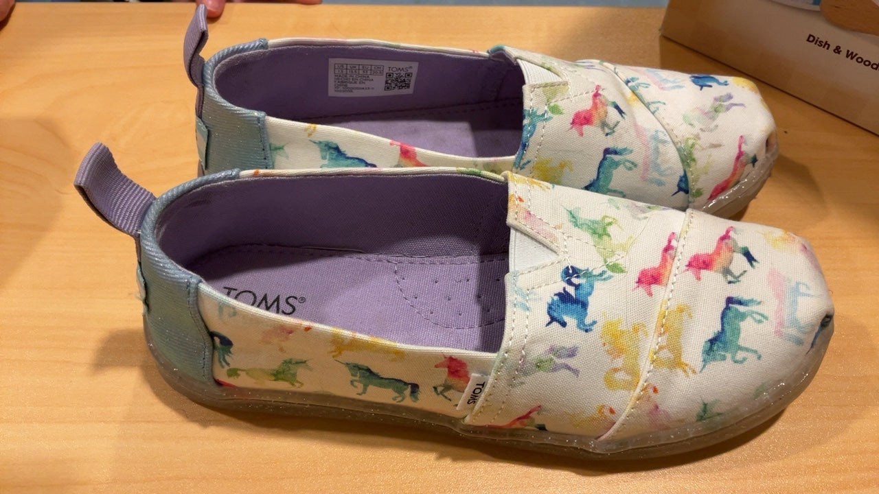 Toms Shoes Big Kids 1.5