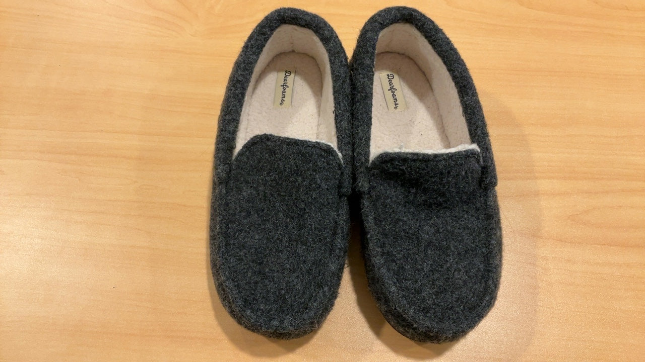 Dearfoam Slippers | Big Kids 2-3