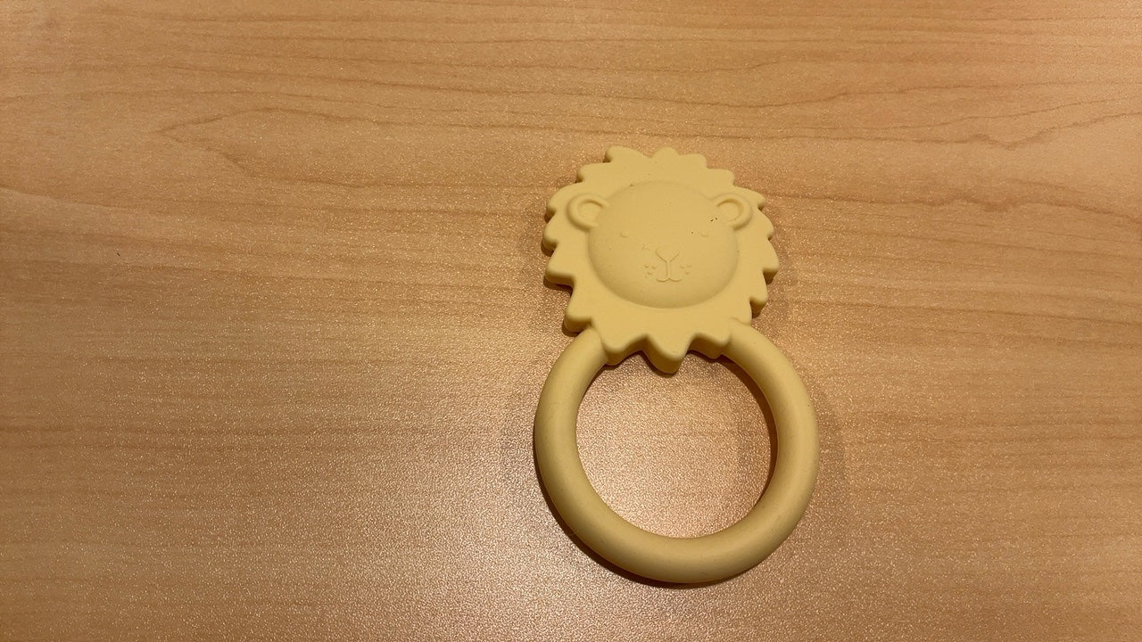 Mushie Lion Teether