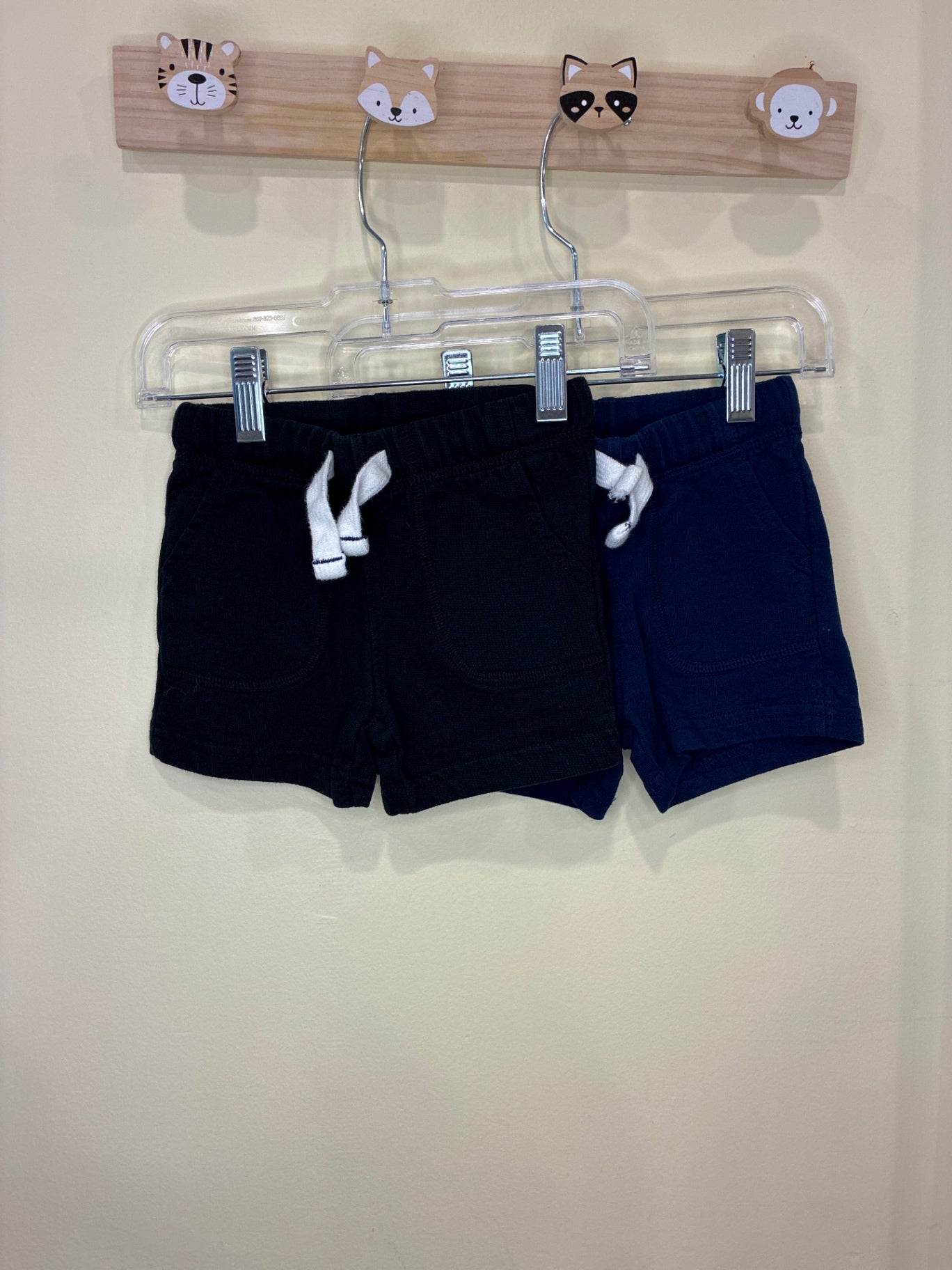 Carter's Shorts | Size 12m