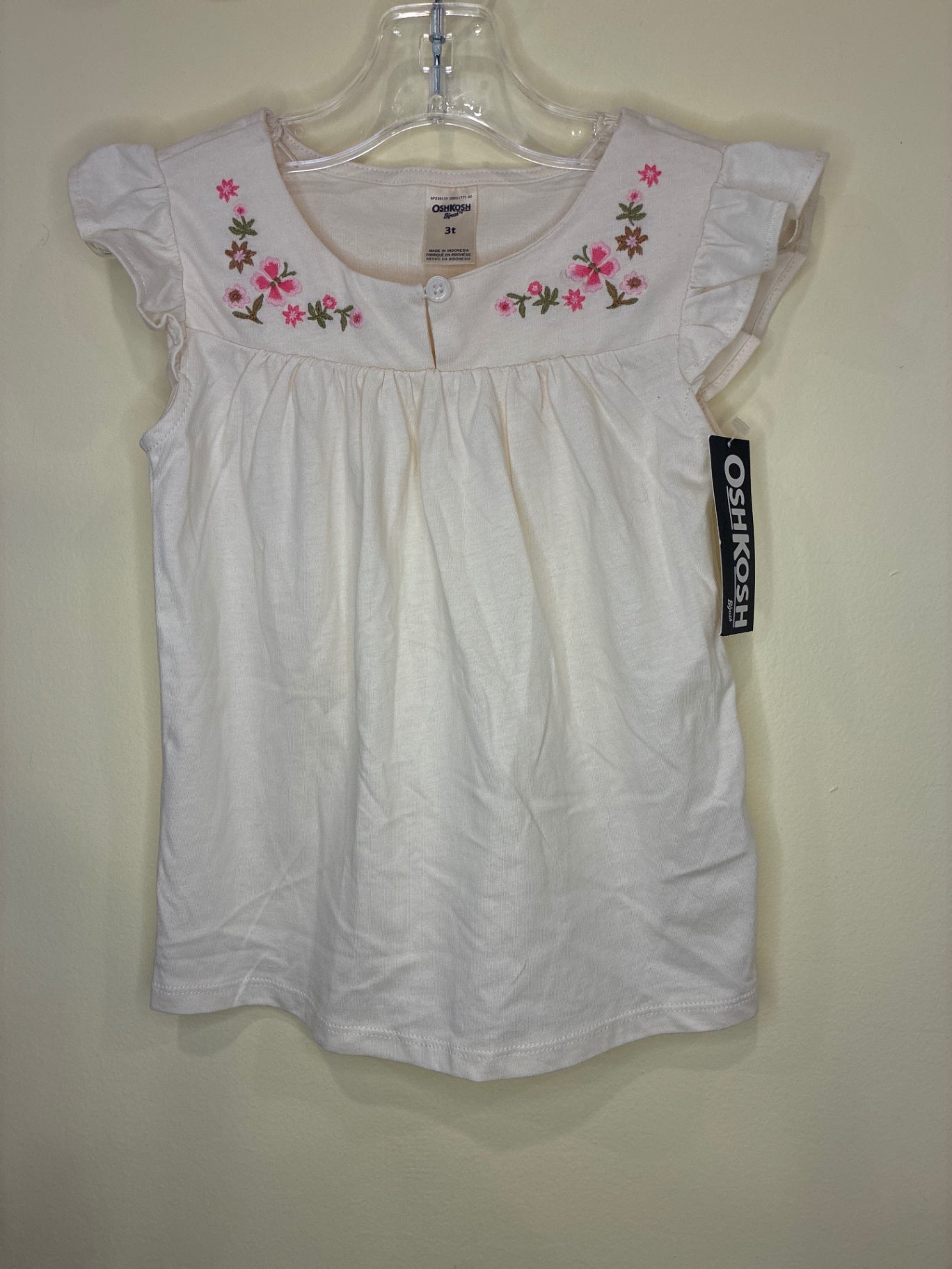 OshKosh B'gosh T-Shirt NWT | Size 3T