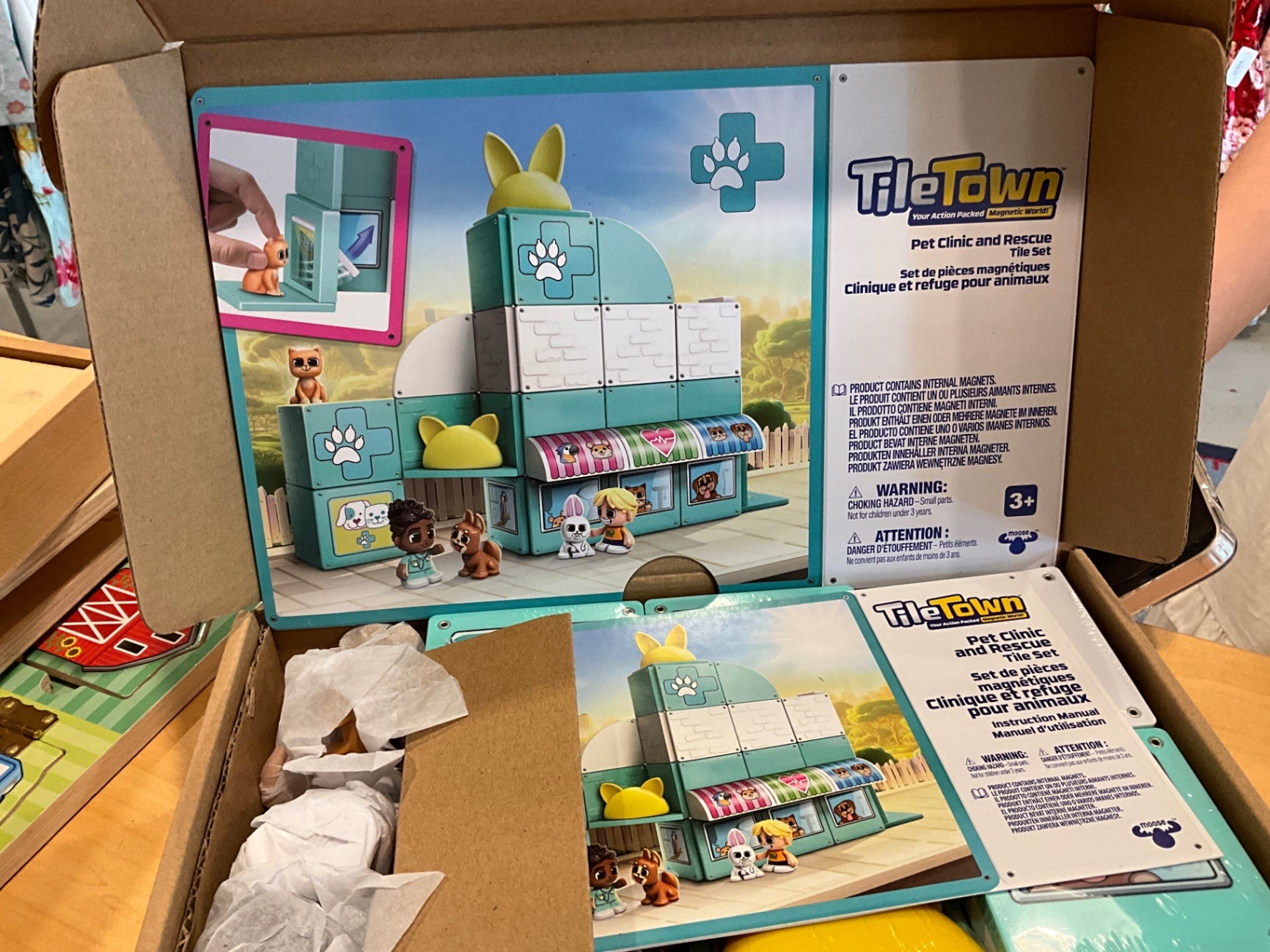 TileTown Pet Clinic and Rescue Tile Set NIB