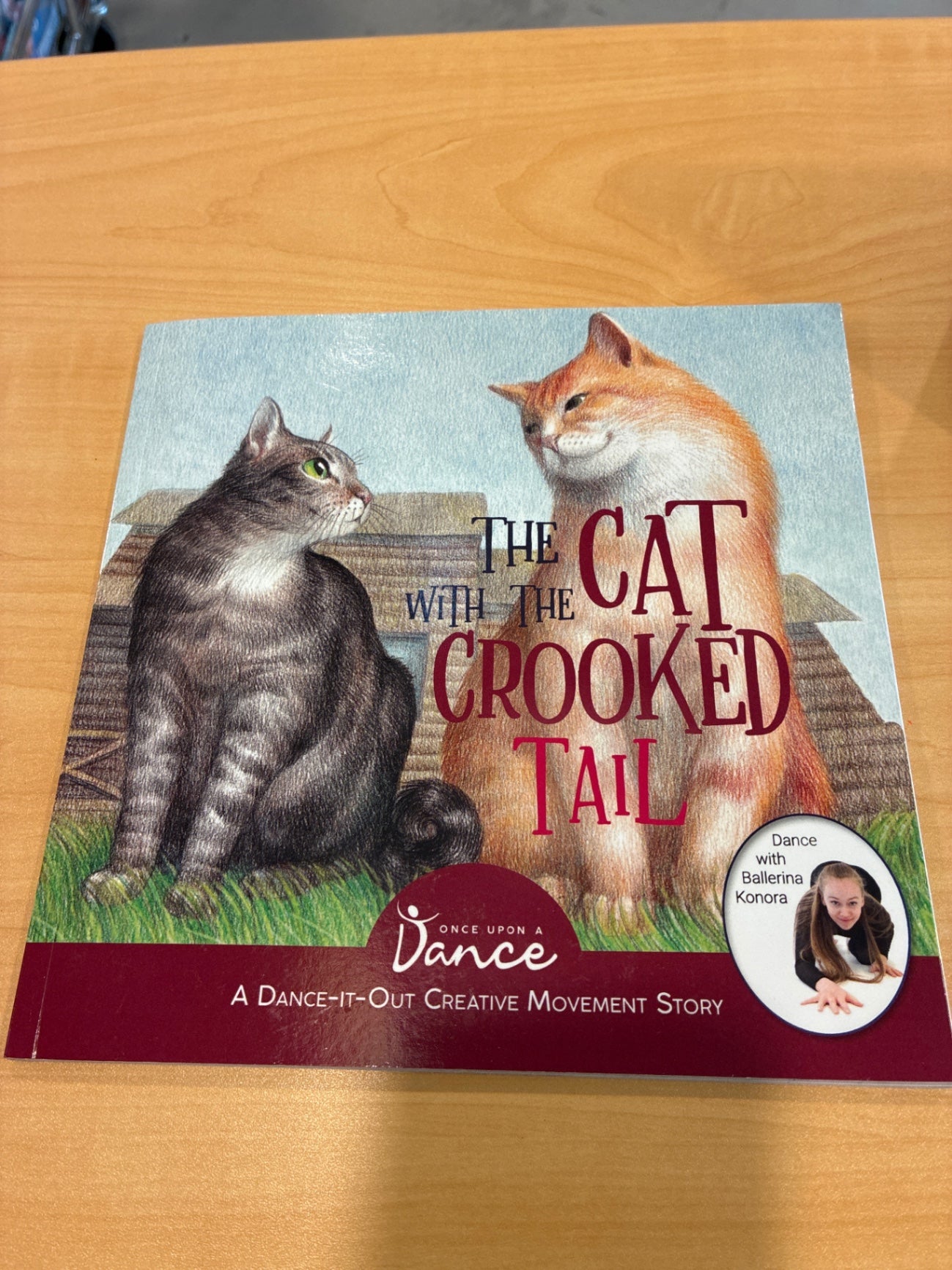 The Cat with the Crooked Tail