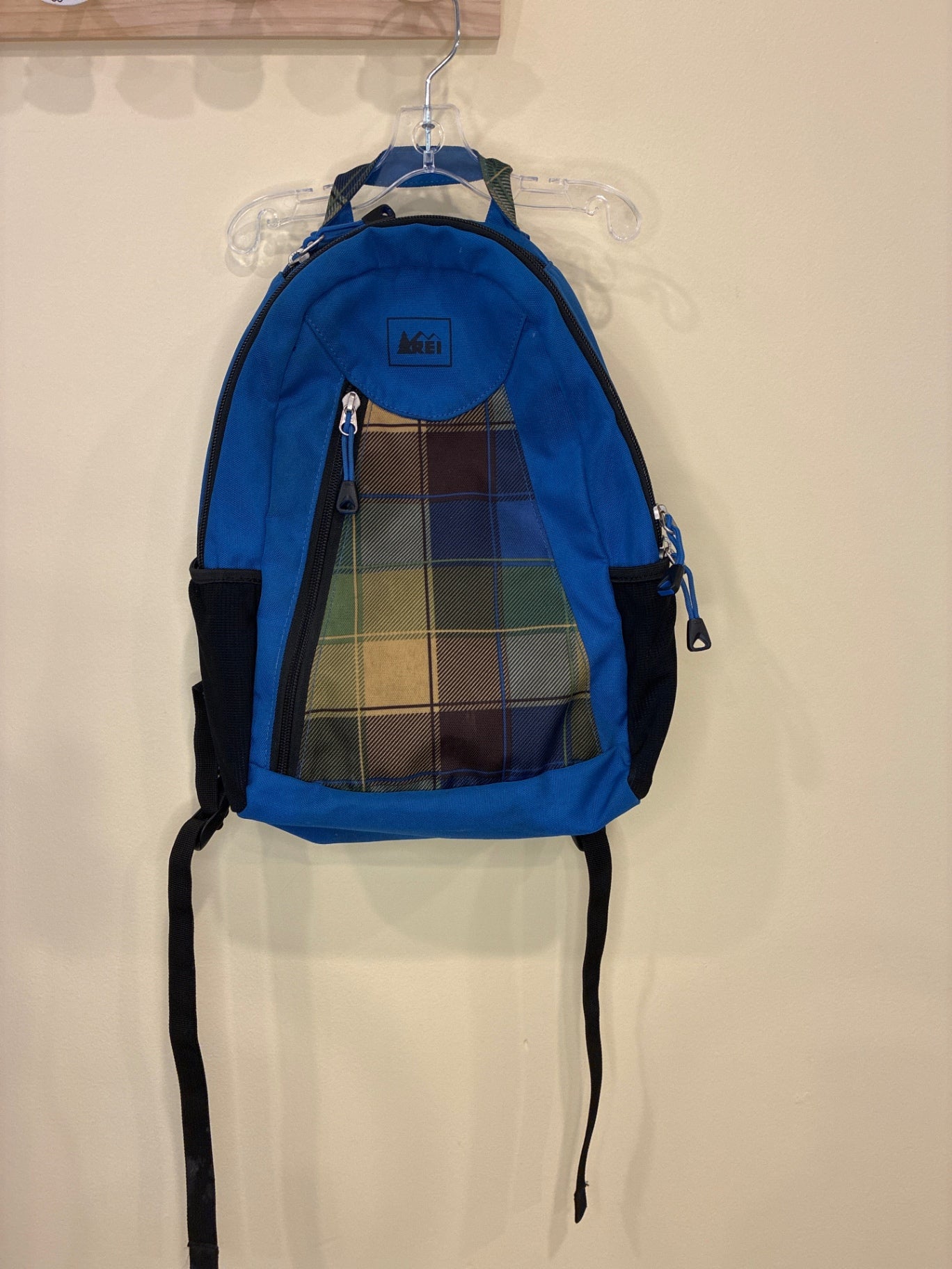 REI Backpack | Size
