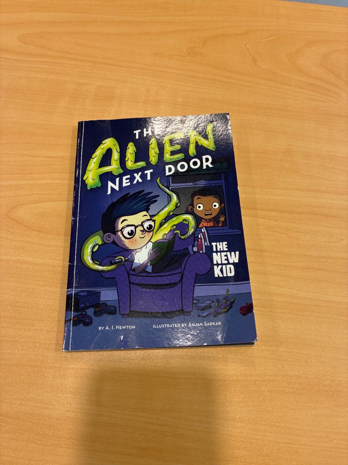 The Alien Next Door | The New Kid