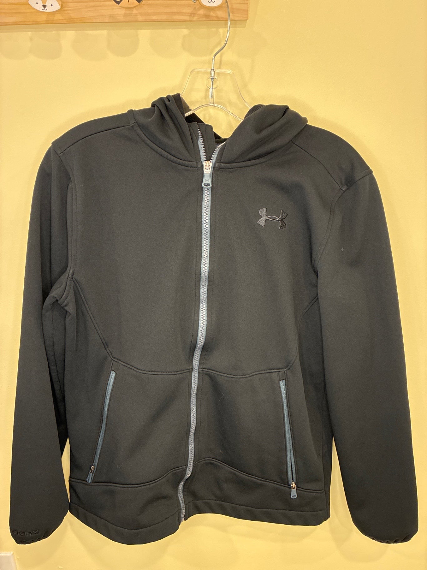 Under Armour Soft Shell Jacket | Size L
