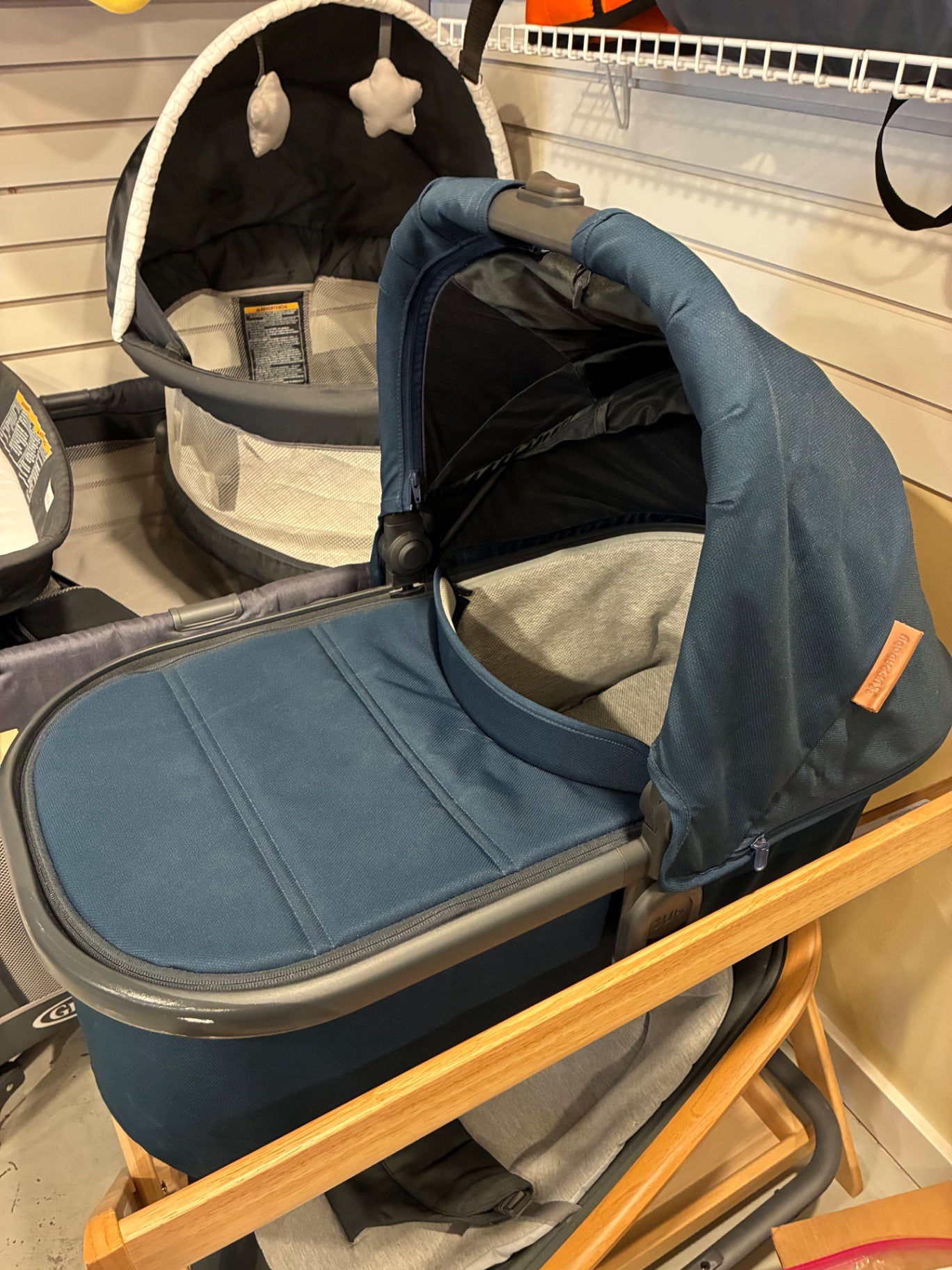 UPPAbaby | Vista V2 Bassinet in Navy