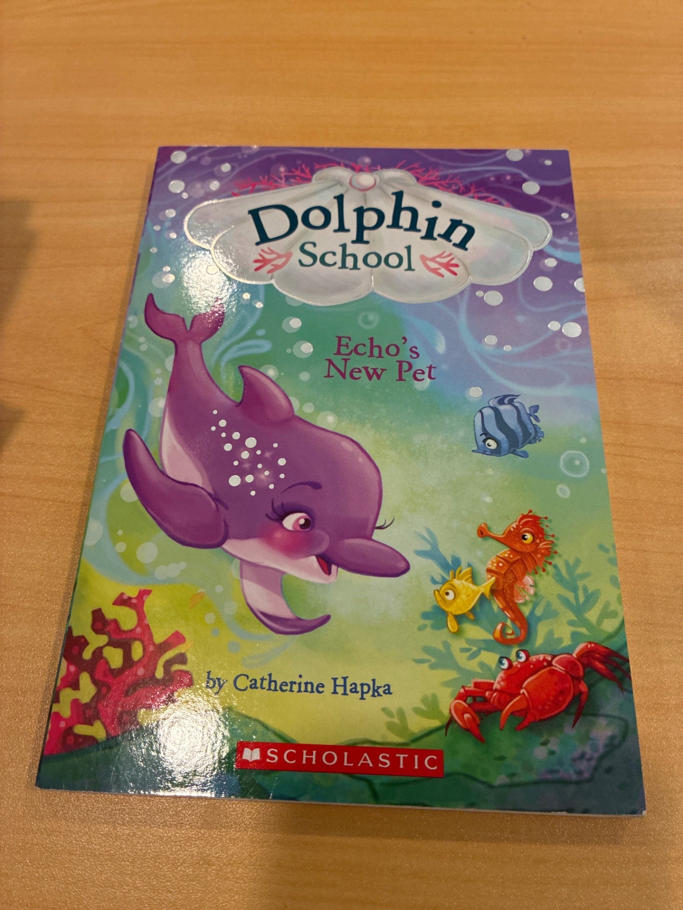 Dolphin School | Echo’s New Pet