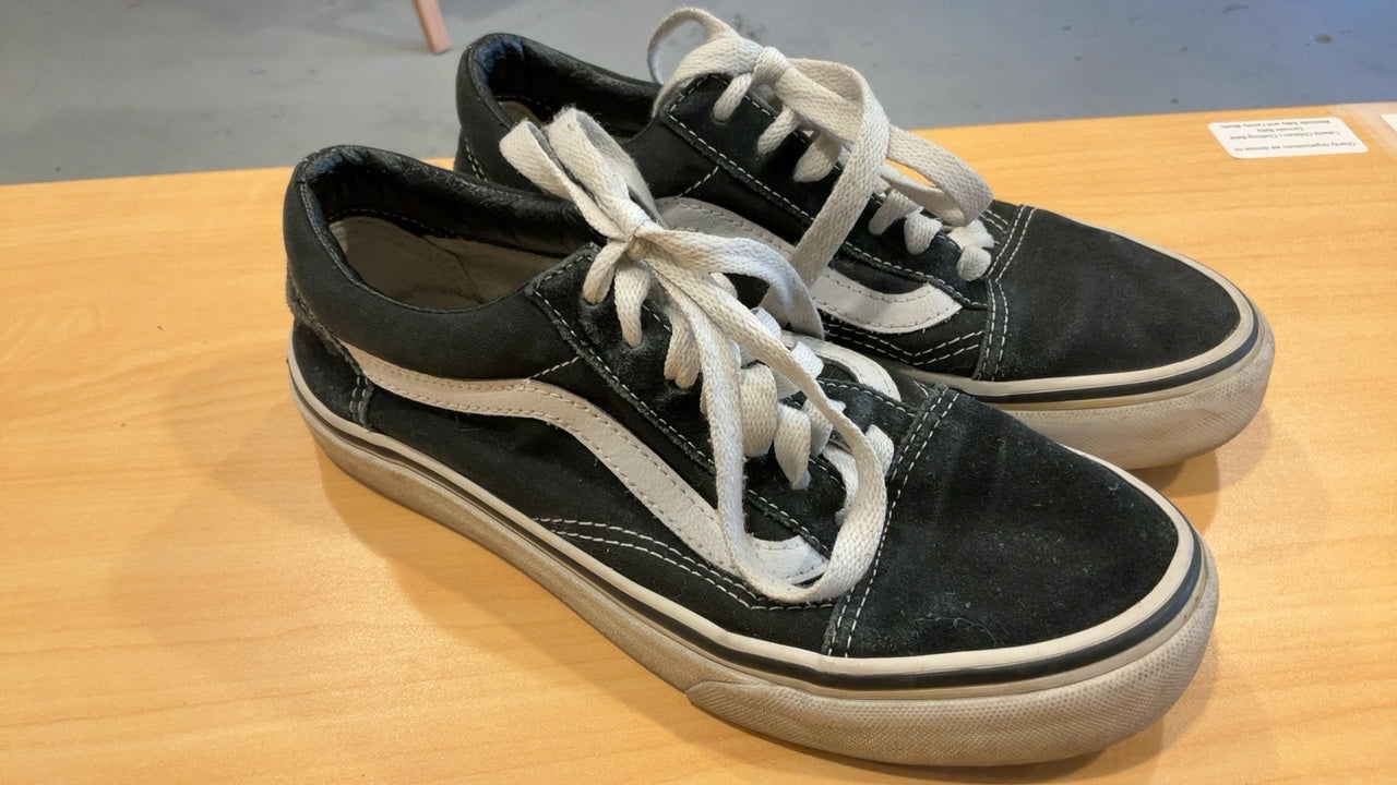 Vans Sneakers | Size US Women 6.0