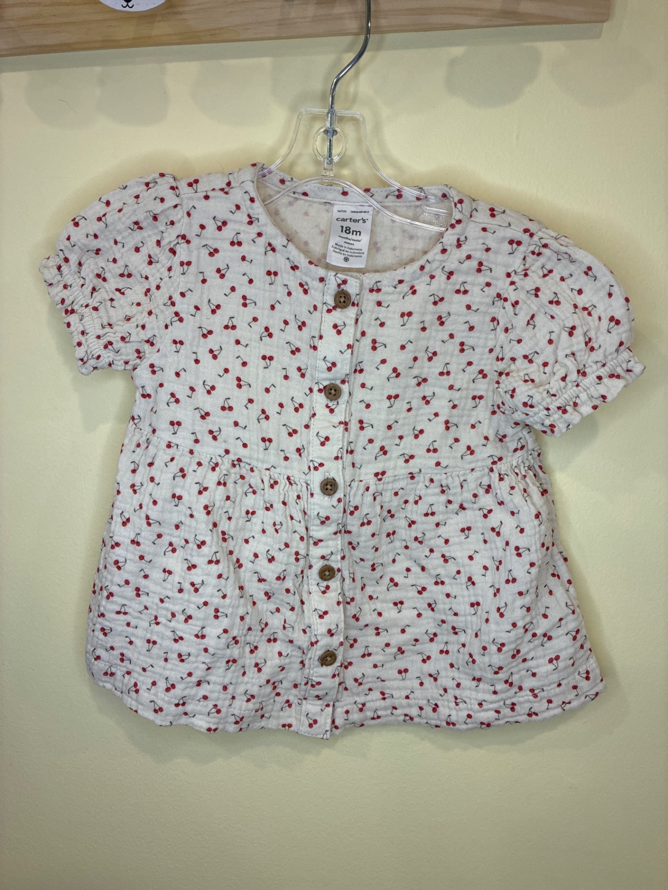Carter's T-Shirt | Size 18m