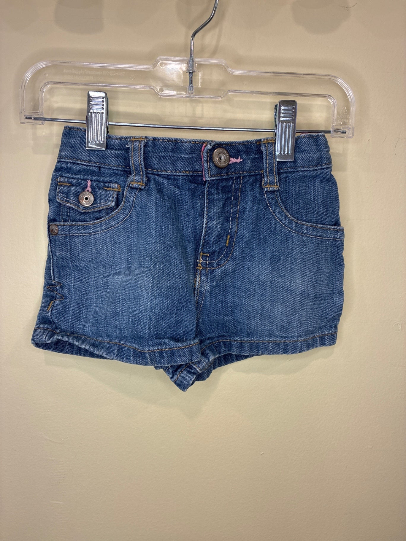 Genuine Kids by OshKosh Shorts | Size 2T