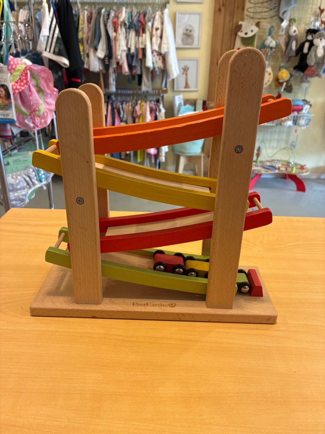 EverEarth | Wooden Racer