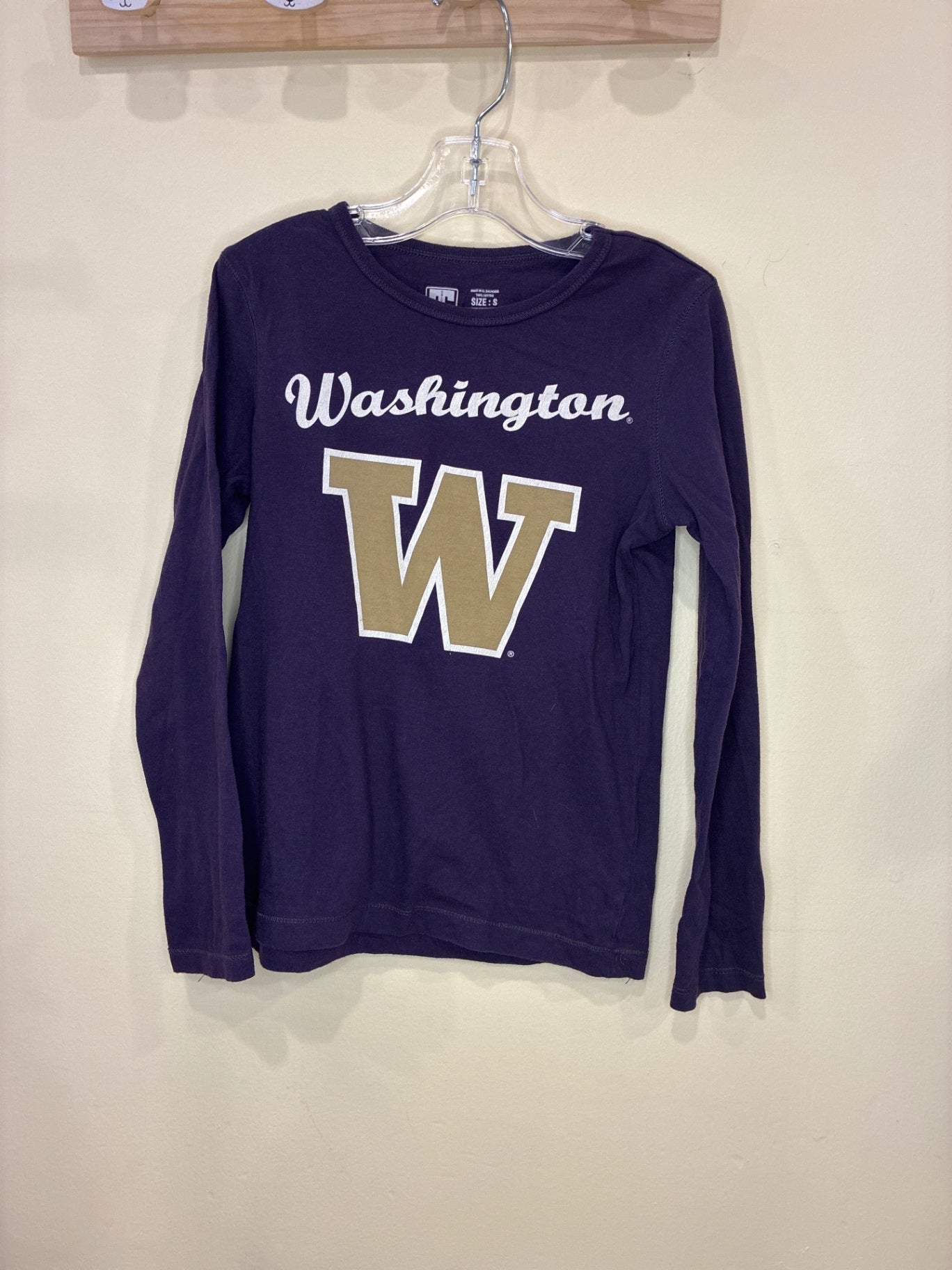 University of Washington (UW) Shirt | Size S