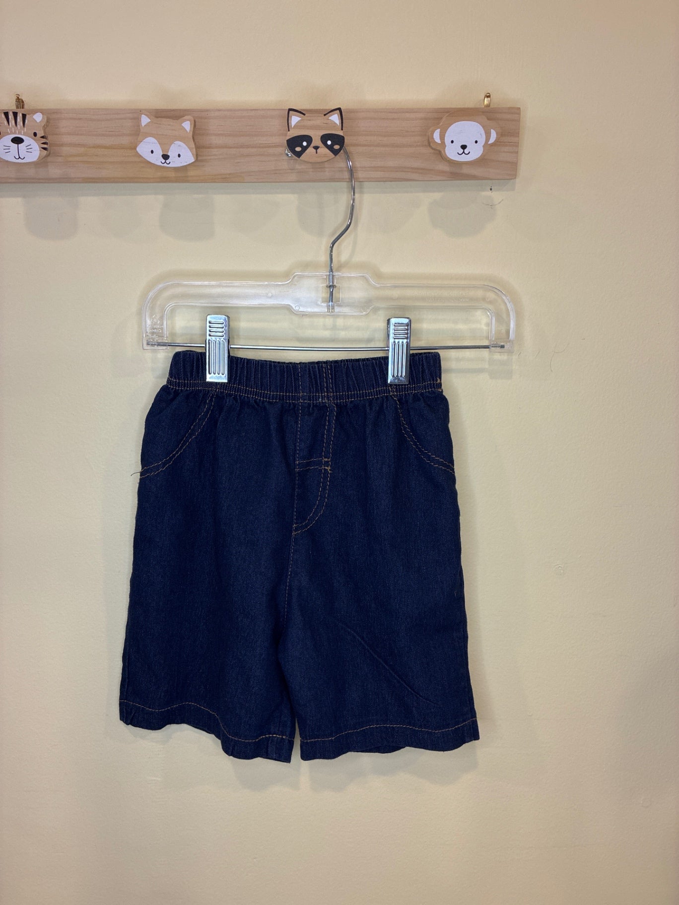 Shorts | Size 4T