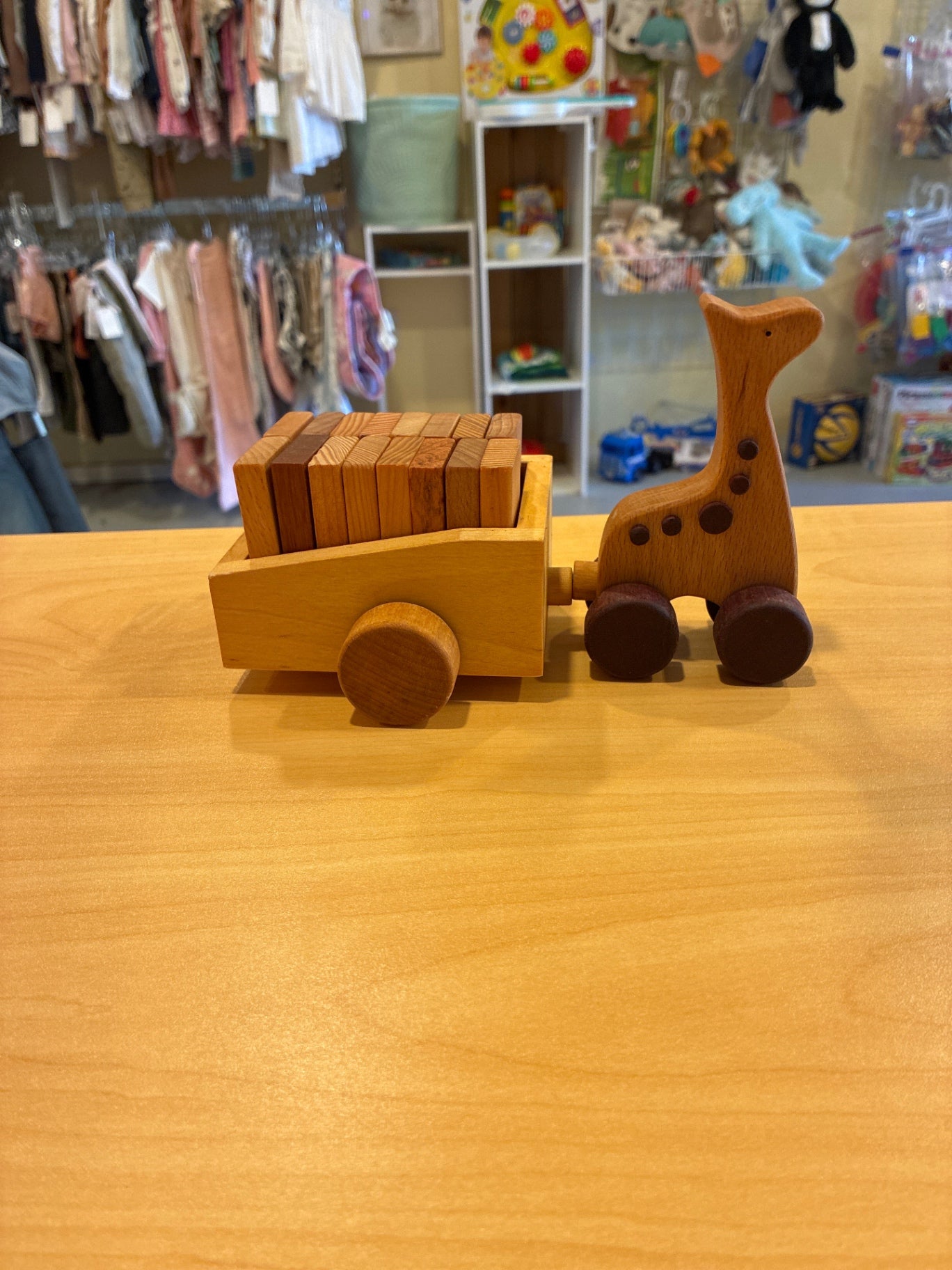 Soopsori | Wooden Giraffe & Dominoes