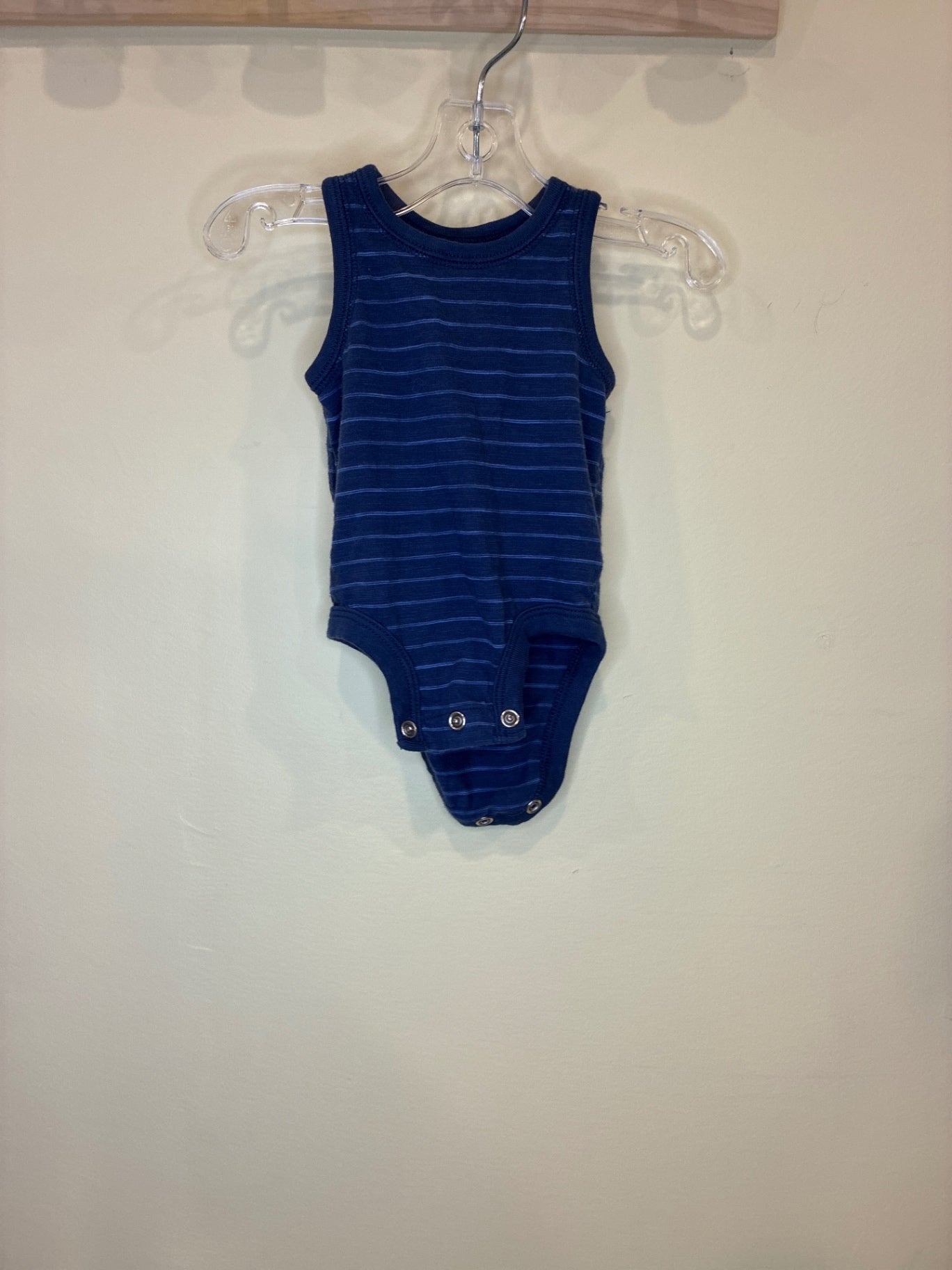 Carter's Romper | Size Newborn