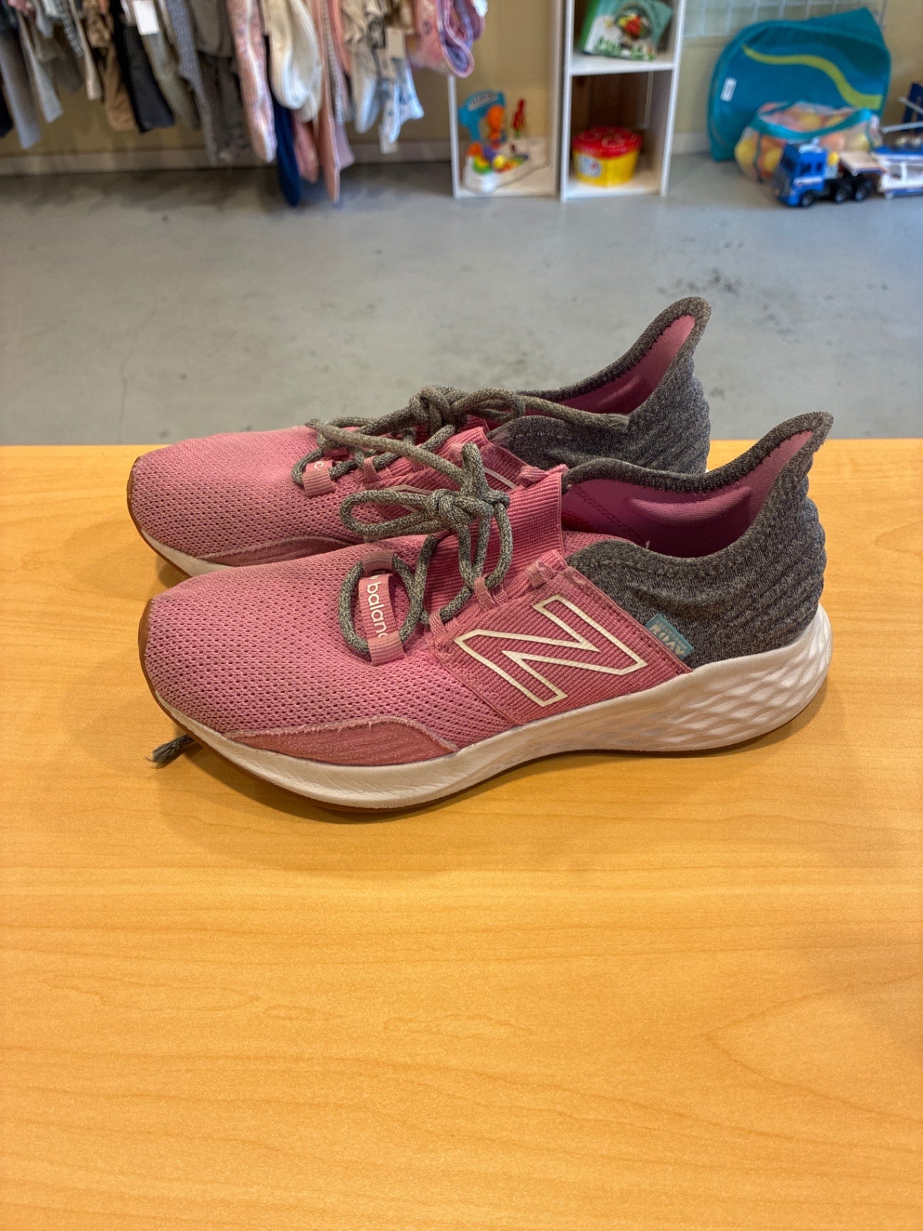 New Balance Sneakers | Size Big Kids 3