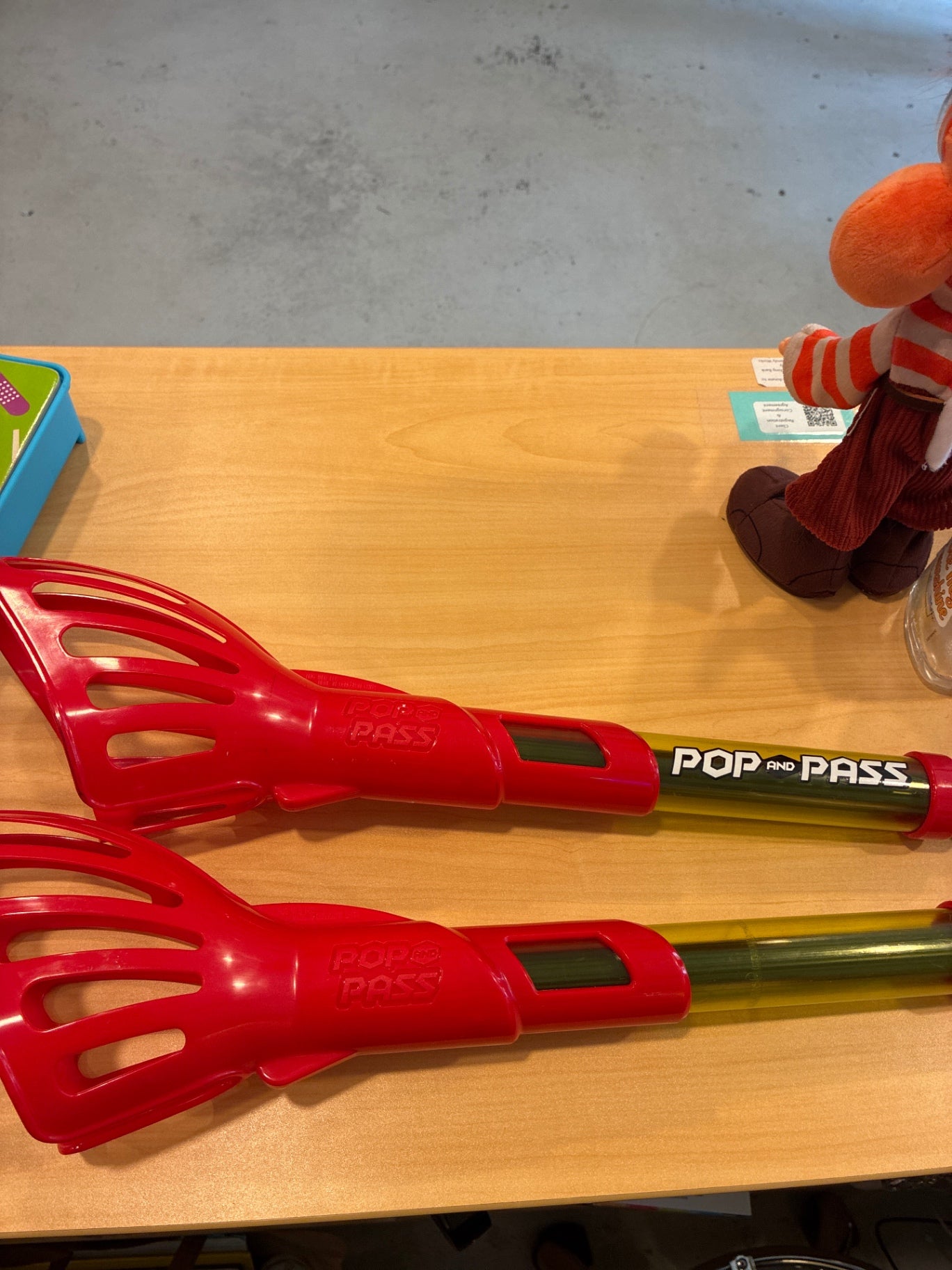 Pop & Pass Toy