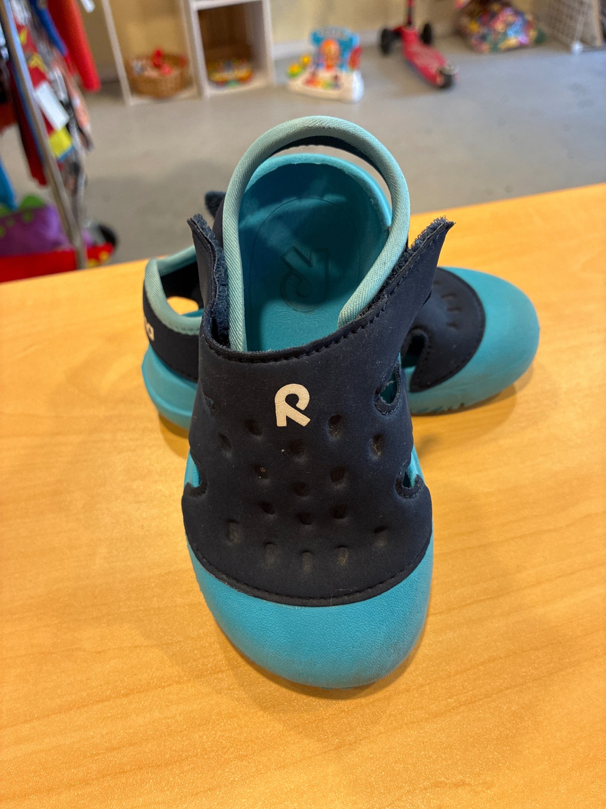 Reima Sandals | Size Little Kids 8