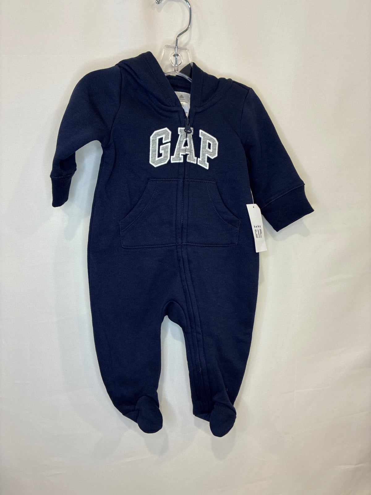 GAP Jumpsuit NWT | 0-3 months