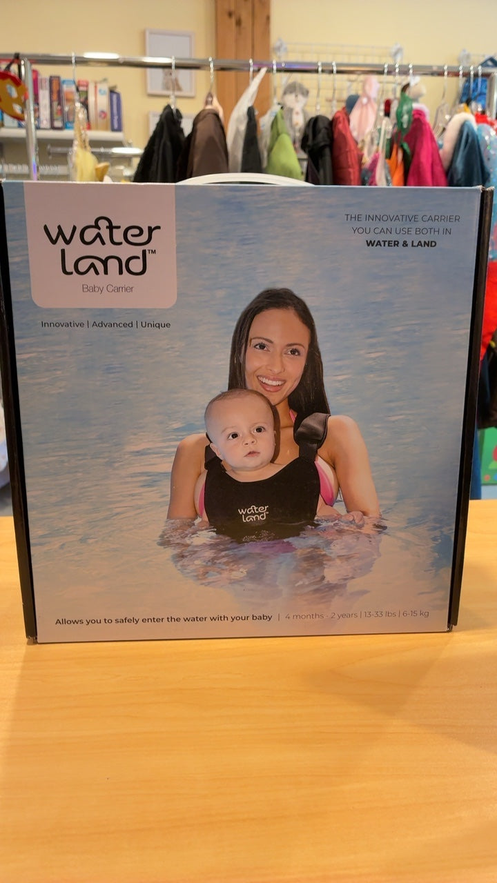 Water Land Carrier | Pink NIB
