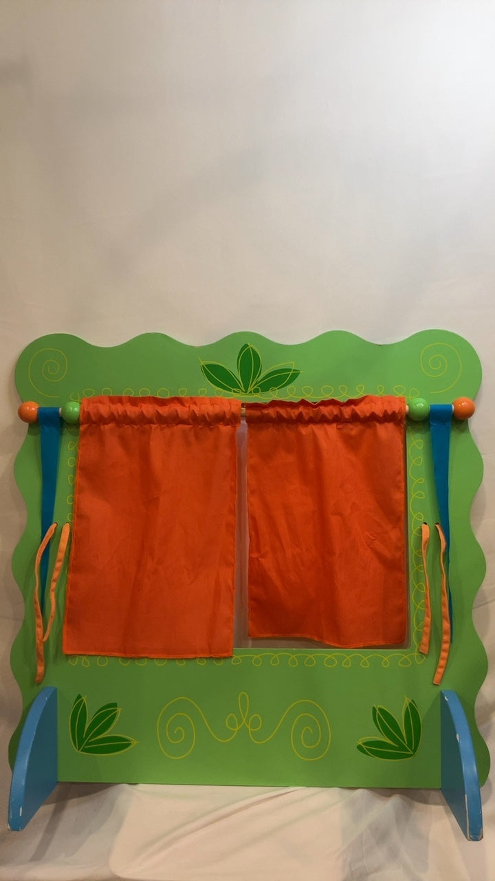 Manhattan Toy Wooden Zaggy Theater