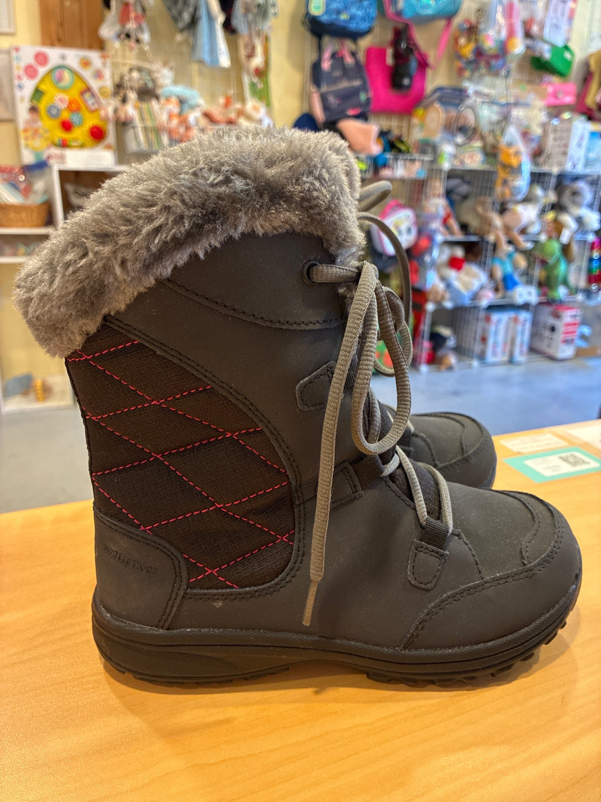 Columbia Snow Boots NWOB | Big Kids 2