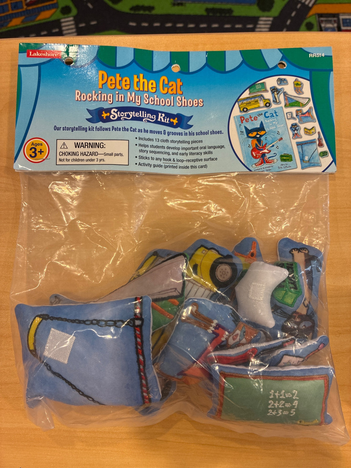 Lakeshore | Pete the Cat Storytelling Kit
