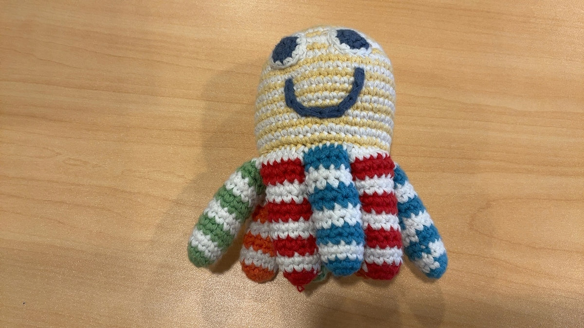 Pebble Octopus Rattle