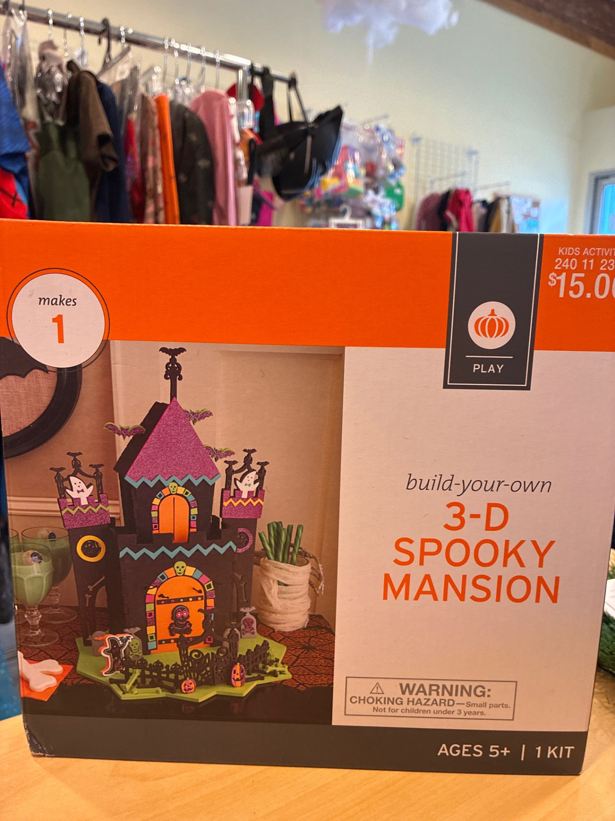 Build Your Own 3-D Spooky Mansion